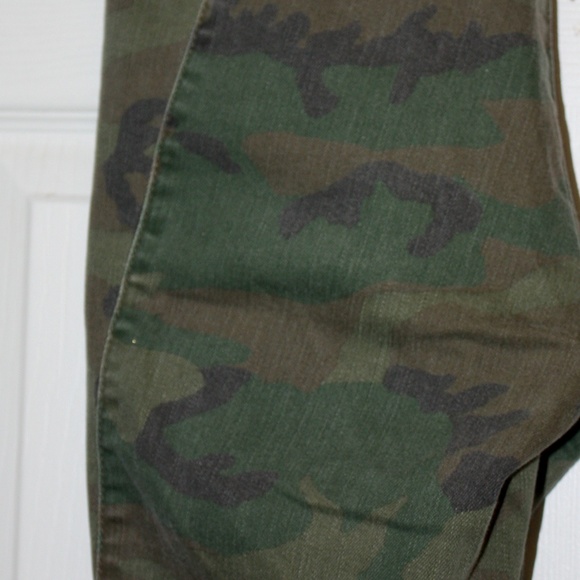 Silence + Noise Camou Pants - Picture 2 of 4